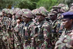 Binh sỹ Kenya được điều động tới CHDC Congo, tại Nairobi ngày 2/11/2022. (Ảnh: AFP/ TTXVN)