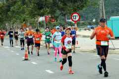Các vận động viên tranh tài trên đường chạy Marathon Quốc tế Đà Nẵng 2019. Ảnh minh họa. (Ảnh: Trần Lê Lâm/TTXVN)