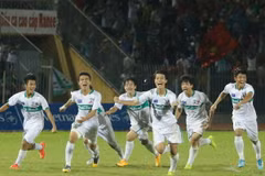 [Photo] Vượt qua đá xấu, U19 HAGL JMG thắng xứng đáng U21