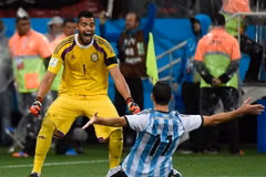 Argentina nối dài thành tích bất bại ở vòng bán kết World Cup