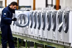 Italy thiệt hại gần 500 tỷ euro mỗi năm do quan liêu, tham nhũng