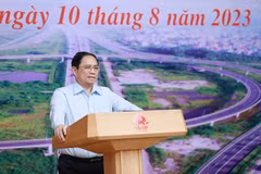 Thủ tướng Phạm Minh Chính chủ trì cuộc họp. (Ảnh: Dương Giang/TTXVN)