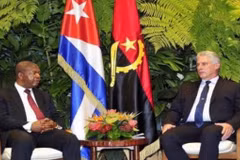 Chủ tịch Cuba Miguel Díaz-Canel và người đồng cấp Angola João Lourenço. (Nguồn: Twitter)