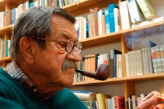Nhà văn người Đức đoạt giải Nobel Gunter Grass qua đời