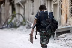 Tổng thống Syria Assad bất ngờ ân xá cho các binh sĩ đào ngũ