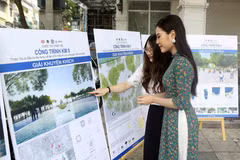 [Photo] Triển lãm các phương án đoạt giải Thiết kế cột mốc Km0