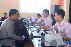 Điểm giao dịch Ngân hàng Chính sách xã hội tại xã Đồng Lợi, huyện Triệu Sơn, Thanh Hóa. (Ảnh: Khiếu Tư/TTXVN)