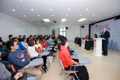 Đại học Anh quốc Việt Nam công bố quỹ học bổng trị giá 34 tỷ đồng. (Ảnh: Đại học Anh quốc Việt Nam)