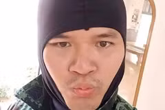 Hình ảnh nghi phạm Jakrapanth Thomma tự livestream trên facebook cá nhân khi y thực hiện vụ xả súng ở trung tâm thương mại Terminal 21, tỉnh Nakhon Ratchasima, Thái Lan ngày 8/2/2020. (Nguồn: AFP/TTXVN)
