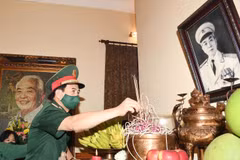 Lãnh đạo Bộ Quốc phòng dâng hương tưởng niệm Đại tướng Võ Nguyên Giáp
