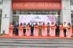 [Photo] Đoàn thanh niên TTXVN tổ chức chương trình Hội chợ Xuân 2023