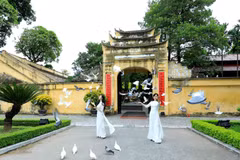 [Photo] Đến thăm Hoàng thành Thăng Long trong những ngày Thu