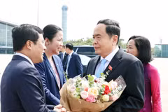 Lễ tiễn Chủ tịch Quốc hội Trần Thanh Mẫn tại Sân bay quốc tế Nội Bài. (Ảnh: Thống Nhất/TTXVN)