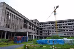 Cần Thơ mong muốn sớm tháo gỡ khó khăn để tái xây dựng Bệnh viện Ung bướu. (Nguồn: Báo Lao Động)
