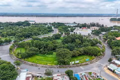 Nếu trong quý 4/2024, GRDP thành phố tiếp tục được 2 con số thì tăng trưởng GRDP cả năm thành phố Cần Thơ sẽ hoàn thành chỉ tiêu. (Ảnh: Thanh Liêm/TTXVN)