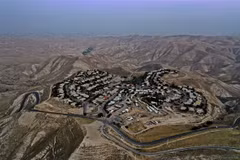 Toàn cảnh khu định cư Alon của Israel ở phía đông Jerusalem thuộc khu Bờ Tây bị chiếm đóng. (Ảnh: AFP/ TTXVN)