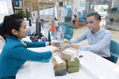 Lần thứ 4 liên tiếp NHNN giảm lãi suất điều hành. (Ảnh: Vietnam+)