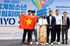 Đội thi Trường Trung học Phổ thông Hòn Gai tham dự Cuộc thi Olympic Khoa học Quốc tế Hàn Quốc (KiYO 4I) 2023. (Ảnh: TTXVN phát)