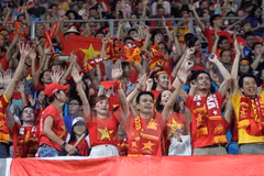 Người hâm mộ Việt Nam sát cánh cùng U23 nước nhà. (Ảnh: Quốc Khánh/Vietnam+)