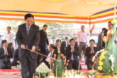 Hà Nội tặng Thủ đô Phnom Penh (Campuchia) 2 triệu USD để xây dựng Trường Tiểu học Phnom Daun Penh. (Ảnh: Xuân Khu/TTXVN)