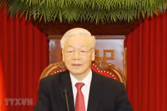 Soi rọi vào thực tiễn, khơi dậy khát vọng vươn lên của dân tộc