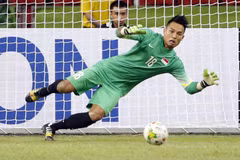 AFF Cup 2020: Hassan Sunny và điểm tựa vững chãi cho tuyển Singapore