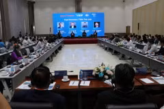 Quang cảnh buổi đối thoại toàn thể Diễn đàn Hợp tác Kinh tế châu Á Horasis 2023. (Ảnh: Dương Chí Tưởng/TTXVN)