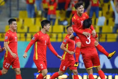 Đội tuyển Việt Nam dẫn trước Saudi Arabia ngay phút thứ 2 nhờ bàn thắng của Quang Hải. (Ảnh: AFC)
