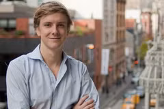 Nhà đồng sáng lập Facebook Chris Hughes. (Nguồn: Internet)