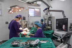Sửa đổi nhiều văn bản pháp luật để giải quyết tình trạng thiếu thuốc