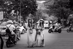 Nghệ sỹ Salvador: Phụ nữ Việt hài hòa giữa truyền thống và hiện đại