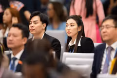 Nhạc sỹ Hứa Kim Tuyền tại Hội nghị Nghị sỹ Trẻ Toàn cầu lần thứ 9. (Ảnh: Minh Sơn/Vietnam+)
