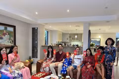 Phong tục "lì xì" đầu năm vẫn được lưu giữ trong các gia đình Việt kiều ở Australia (Ảnh: Thanh Tú/Vietnam+)