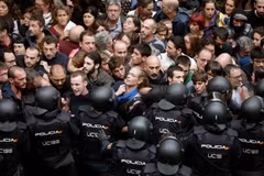 Tây Ban Nha kêu gọi đối thoại về Catalonia trong khuôn khổ Hiến Pháp