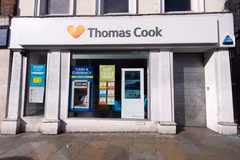 Trong ảnh: Một chi nhánh của Công ty lữ hành Thomas Cook đã đóng cửa tại London, Anh ngày 23/9/2019. Ảnh: THX/TTXVN