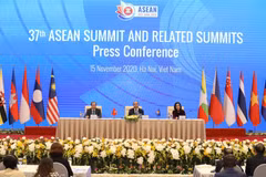 Thủ tướng Nguyễn Xuân Phúc tại buổi họp báo tổng kết Hội nghị cấp cao ASEAN lần thứ 37. (Nguồn: TTXVN)