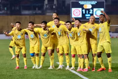 Đông Á Thanh Hóa tiếp tục dẫn đầu bảng xếp hạng V-League 2024-2025 sau vòng 8. (Ảnh: Việt Anh/Vietnam+)