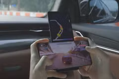 Điện thoại Wing của LG. (Ảnh: 91 Mobiles)