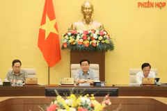 Chủ tịch Quốc hội Vương Đình Huệ phát biểu. (Ảnh: An Đăng/TTXVN)
