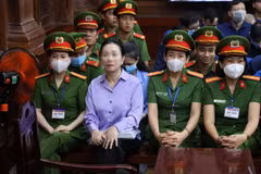 Bị cáo Trương Mỹ Lan tại tòa. (Ảnh: Thanh Vũ/TTXVN)
