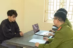 Cơ quan công an làm việc với đối tượng Nguyễn Hoài Nam. (Ảnh: Công an cung cấp)