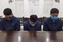 Các đối tượng tại phiên xét xử. (Nguồn: congly.vn)
