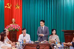 Victor Vũ gia nhập cuộc đua phim lịch sử, đụng độ nhiều đạo diễn 'trăm tỷ' 