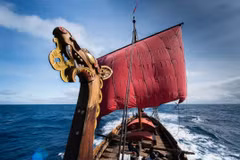 Nguyên mẫu thuyền chiến gây chú ý trong "bom tấn" The Odyssey