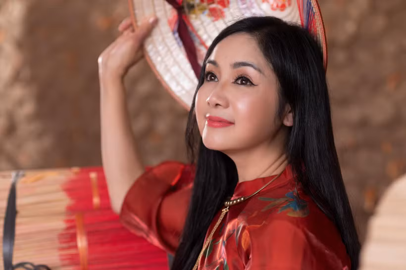 Nhan sắc "không tuổi" của Nghệ sỹ Nhân dân Thu Hà. (Ảnh: NVCC)