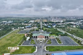 Cửa khẩu quốc tế đường bộ Khánh Bình, tỉnh An Giang là đầu mối giao thương quan trọng giữa khu vực Đồng bằng sông Cửu Long với Campuchia. (Ảnh: Thanh Sang/TTXVN)