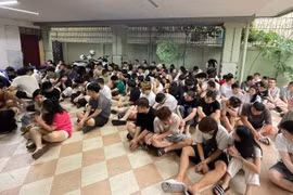 Số đối tượng bị bắt giữ trong chiến dịch trấn áp các trung tâm lừa đảo trực tuyến tại Campuchia đã tăng lên 3.455 người.