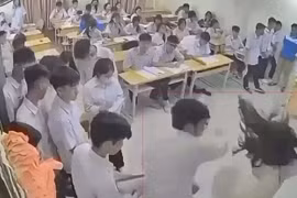 Cảnh nam sinh đánh cô giáo. (Ảnh cắt từ video)