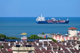 Eo biển Malacca nhìn từ Malacca, Malaysia. (Ảnh: THX/TTXVN)