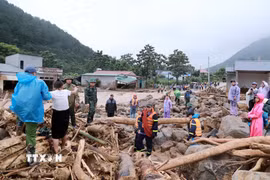 Từ tâm lũ Mường Than: Sáng mãi tinh thần" Vì nước quên thân, vì dân phục vụ"